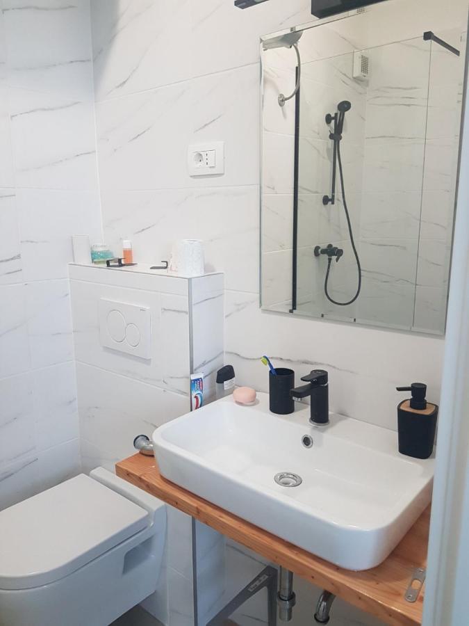 איזולה Apartma Soncek מראה חיצוני תמונה