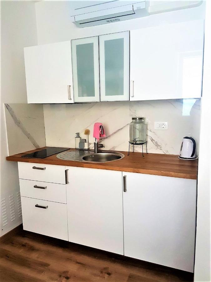איזולה Apartma Soncek מראה חיצוני תמונה